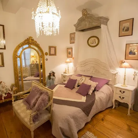 Le Grand Echiquier Guest house
